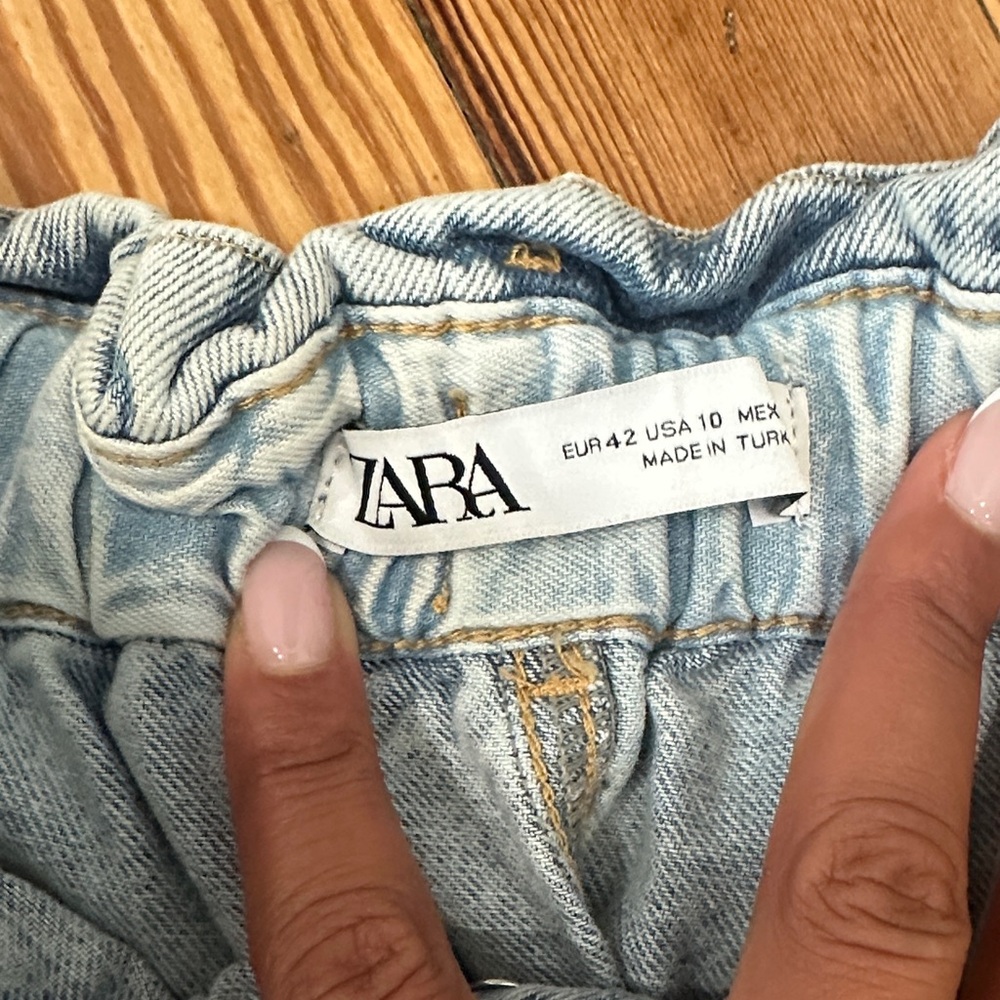 Zara Paperbag Jeans - Picture 6 of 7
